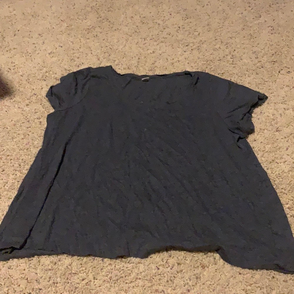 Women’s tee